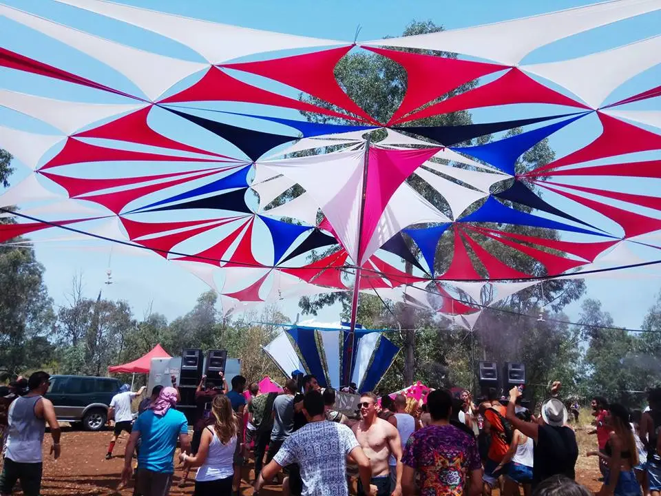 ציליות ותפאורות