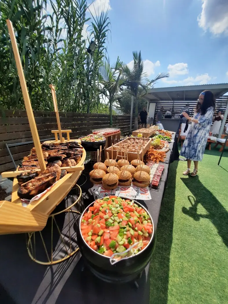 שולחן בסבבה - שולחן שוק בינוני